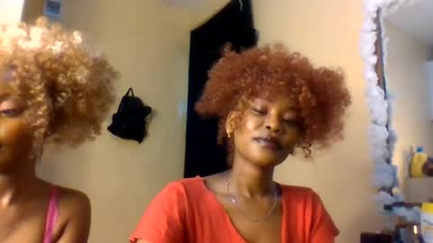 Lily. online show from November 11, 9:22 am