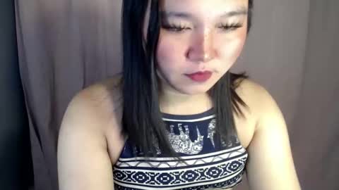 april online show from October 28, 9:49 pm