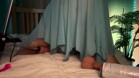 Snapshot of bailijade chatting on October 28, 6:47 am My name  BailiJade   online show from October 28, 6:47 am