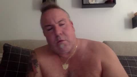 banana5289 online show from May 4, 7:20 pm