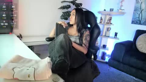 Gabi  online show from October 18, 8:24 pm