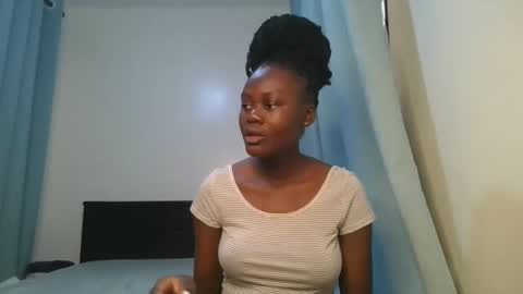 queen online show from January 16, 12:14 pm