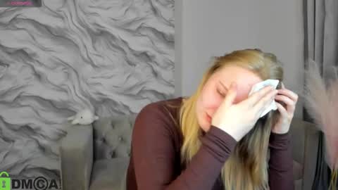 Barbie Staze online show from December 14, 2:29 am