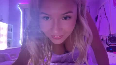 barbiebrittney online show from July 8, 1:53 am