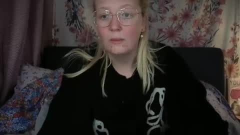 barbiegirl966 online show from February 20, 9:44 am