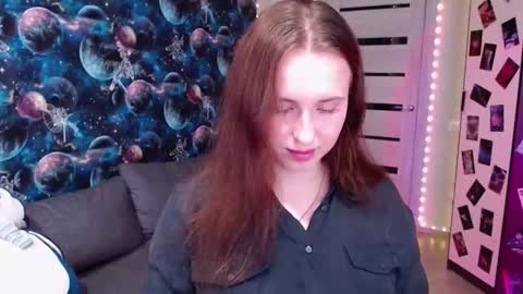 Snapshot of barbiepie chatting on October 5, 5:16 am barbiepie online show from October 5, 5:16 am