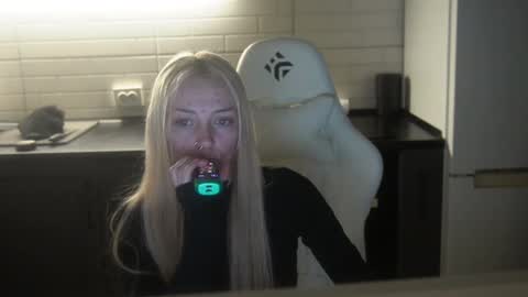 barbinsss online show from December 25, 9:22 pm