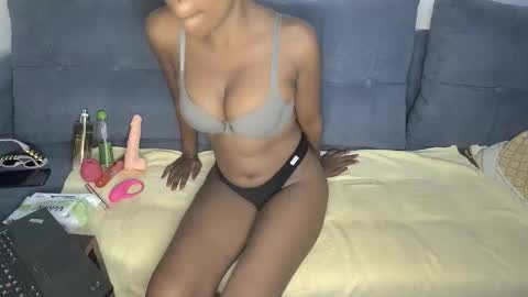 MohSexy online show from October 29, 1:29 am