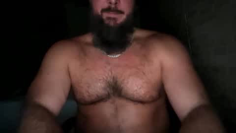 Snapshot of barebackheat chatting on October 18, 5:22 am Barebackheat online show from October 18, 5:22 am