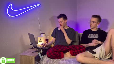 Snapshot of barney_kevin chatting on March 1, 7:26 pm Fansly  Barney  and Kevin T  online show from March 1, 7:26 pm