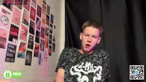 Snapshot of barney_kevin chatting on September 26, 6:38 pm Fansly  Barney  and Kevin T  online show from September 26, 6:38 pm