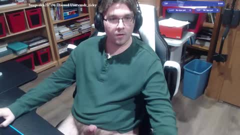 Ricky online show from December 4, 11:15 pm