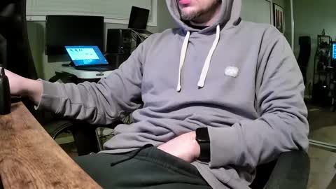 TreeKing online show from March 11, 3:58 am