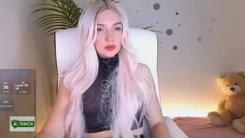 Kris online show from December 5, 8:06 pm