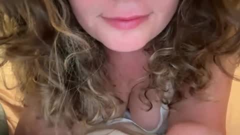 bbbecky33 online show from June 30, 11:46 pm