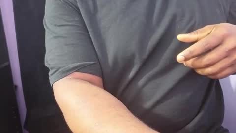 bbcthomas123112 online show from February 13, 9:20 am