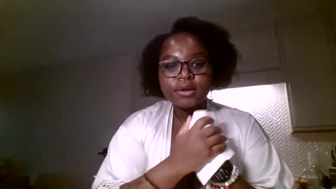 bbgirlcocoa online show from May 13, 9:02 pm