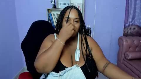 Snapshot of bbw_charlote chatting on October 23, 12:06 pm Charlote online show from October 23, 12:06 pm