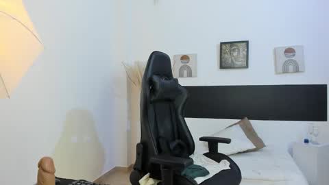 Cindy online show from January 18, 12:03 pm