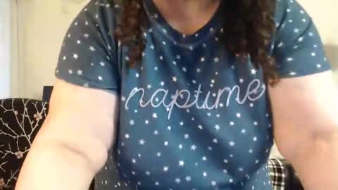 Julie online show from October 10, 9:52 pm