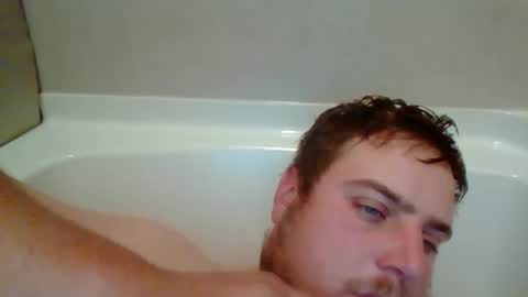 Snapshot of bcran99 chatting on October 28, 7:04 pm bcran99 online show from October 28, 7:04 pm