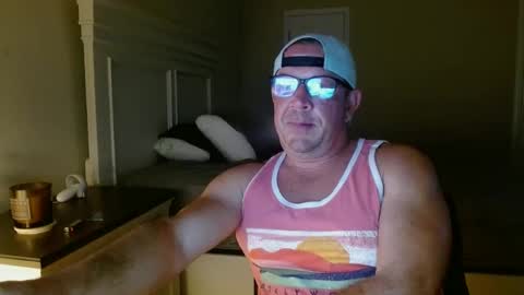 bdon1977 online show from September 9, 2:33 am