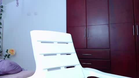 Sara  Juan online show from July 18, 3:19 am