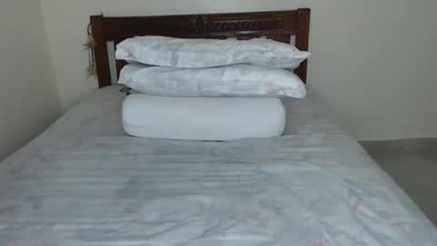 bea online show from April 16, 6:02 am