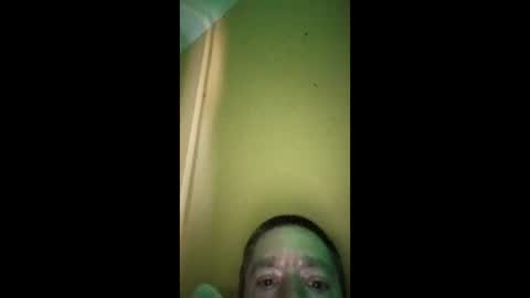 bear424194 online show from March 30, 7:14 pm