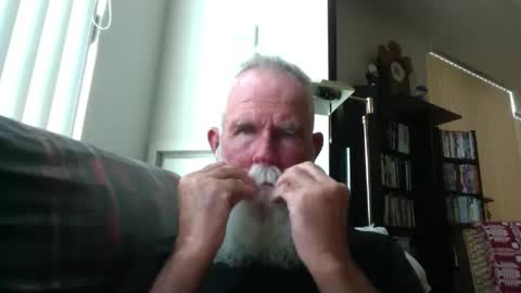 beardbushy online show from September 11, 4:30 pm
