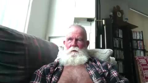 beardbushy online show from October 23, 2:18 pm