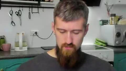 Zeus online show from August 4, 11:01 pm