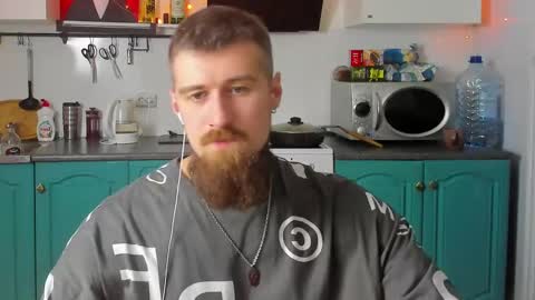 Zeus online show from December 29, 8:37 pm