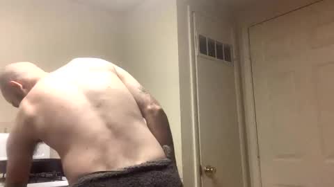 Bearded babe online show from December 5, 1:42 am