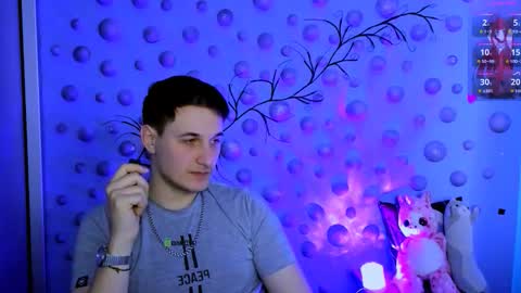 liam online show from March 10, 9:18 pm