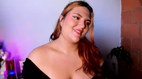 Rebecca  online show from May 6, 9:43 pm
