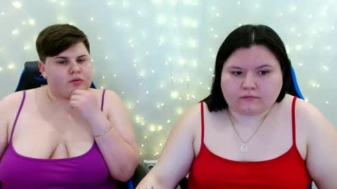 BeckyAndEllen online show from February 11, 6:34 pm