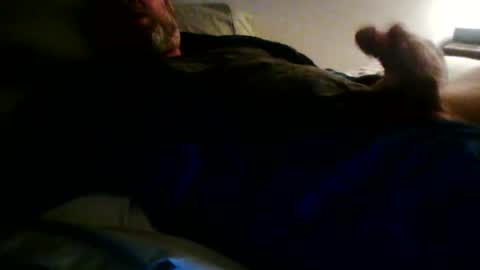 beekstar online show from March 7, 11:10 am