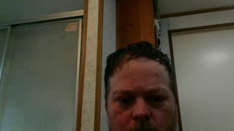 Snapshot of beer_money69 chatting on March 5, 7:49 pm beer_money69 online show from March 5, 7:49 pm