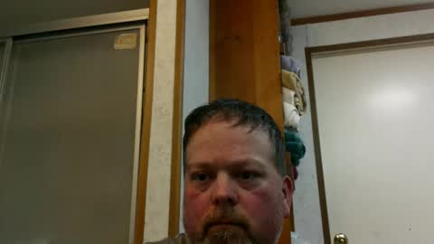 Snapshot of beer_money69 chatting on February 19, 7:59 pm beer_money69 online show from February 19, 7:59 pm