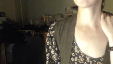 Snapshot of beettydream chatting on September 10, 6:31 pm BeettyDream online show from September 10, 6:31 pm