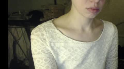 Snapshot of beettydream chatting on March 11, 8:53 pm BeettyDream online show from March 11, 8:53 pm