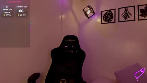 Bella online show from September 14, 8:32 pm