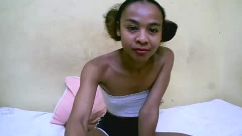 bella193999 online show from November 12, 9:33 am