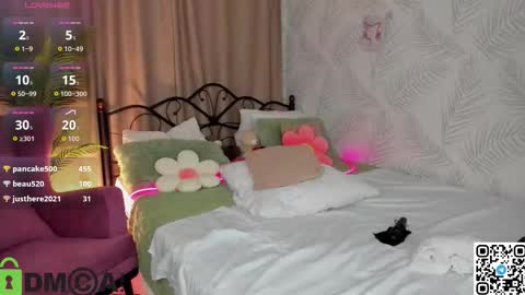 Linda Bella online show from December 18, 2:07 am