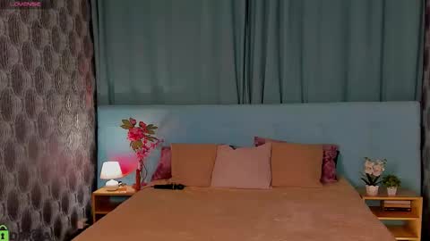 Bella online show from October 3, 12:20 am