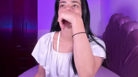 Valeria Model Independent online show from February 5, 2:48 am