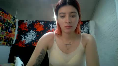bella_thorne1999 online show from July 17, 1:07 am