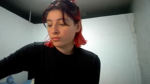 bella_thorne1999 online show from July 4, 3:54 am