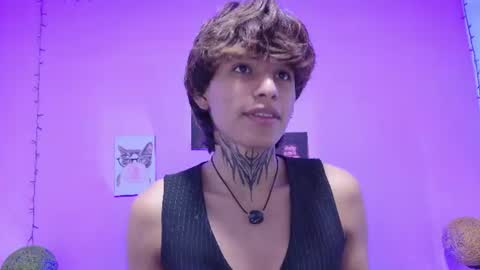 bellamy_094 online show from June 18, 6:57 pm